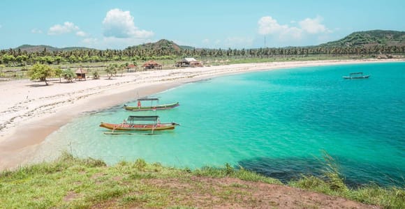 Lombok: Villages and Beach Daily Tour