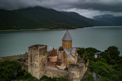 From Tbilisi: Kazbegi Mountains and Gergeti Church Tour