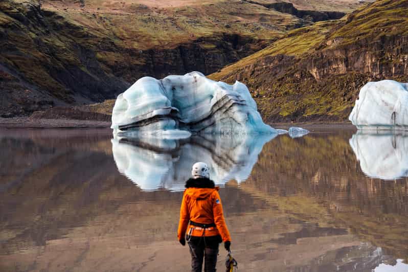 Reykjavík: Glacier Hike, Waterfalls, & Black Sand Beach