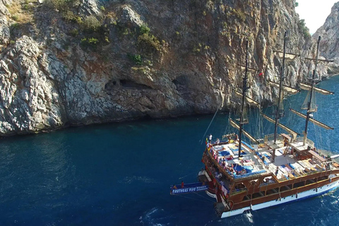 Alanya: Catamaran Cruise with Lunch, Drinks, & Transfer Catamaran Cruise with Lunch & Drinks (Meeting Point