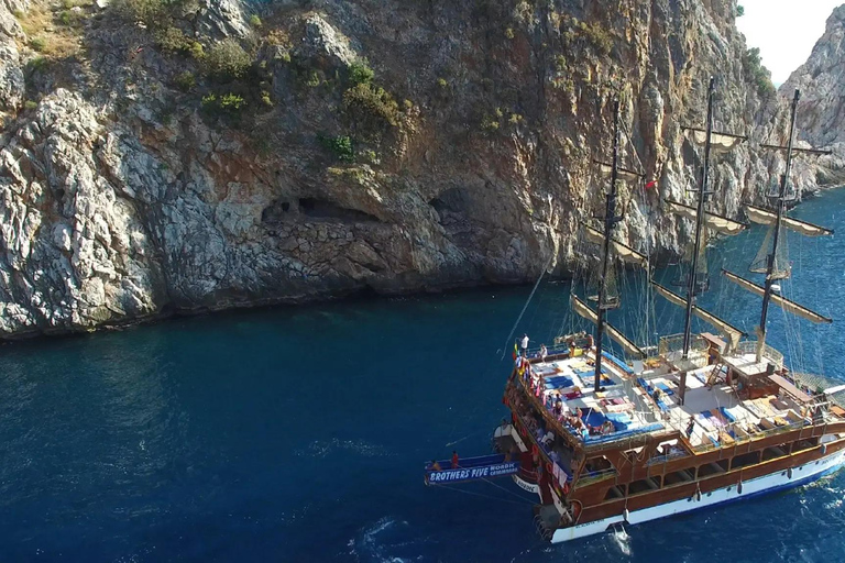 Alanya: Catamaran Cruise with Lunch, Drinks, & Transfer Catamaran Cruise with Lunch & Drinks (Meeting Point