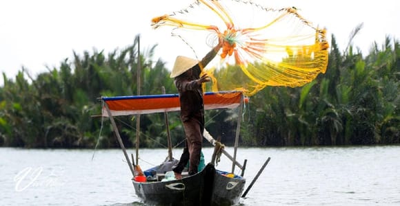 Hoi An: Making Lantern &Cooking Class with Basket Boat Ride