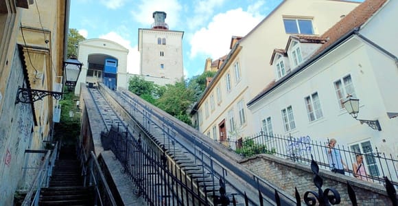 Zagreb: Culture & Tales Tour with Creative Workshop