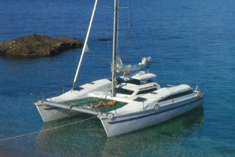 Cap d'Agde: Catamaran trip – meal included, paddleboarding, and swimming