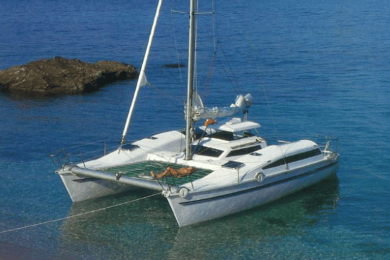 Cap d'Agde: Catamaran trip – meal included, paddleboarding, and swimming