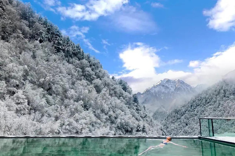 Sichuan: Ramada Guergou Hot Springs Tickets