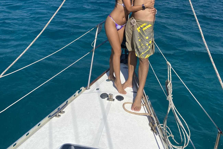 Oahu : Waikiki sailing turtle snorkeling in small groups Oahu : Waikiki sailing turtle snorkeling