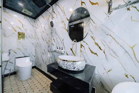 Lan Ha Balcony Overnight 2D1N kryssning: Helt ny 2025