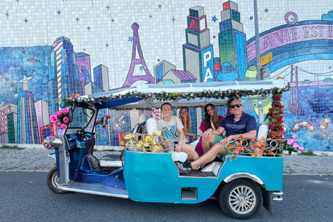 Lizbona: zwiedzanie Lizbony elektrycznym tuk tukiemLizbona: Prywatna wycieczka po mieście elektrycznym Tuk Tukiem