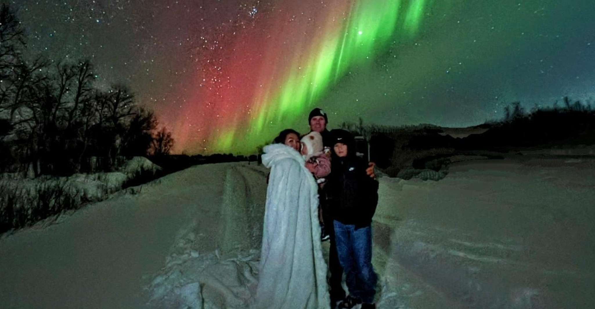 Luce del Nord con trasferimento e fotografo - Hizvo