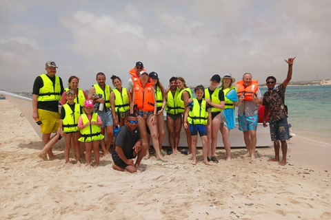 Boa Vista: Private Snorkeling Tour