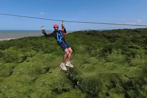 Cartagena : Aventure en zipline au bord de l'océan avec déjeuner