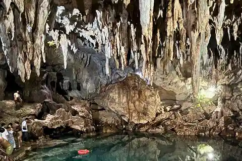Bohol: Halve dagtour door Panglao (Hinagdanan grot & kerken)