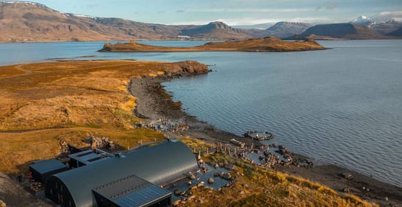 From Reykjavik: Hvammsvík Hot Springs Private Transfer