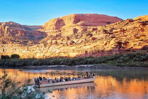 Moab: Colorado River Jet Boat Tour with Live Music & Dinner