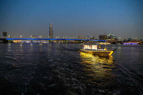 贾达夫：2026 年除夕烟花游船之旅Jaddaf：2026 年除夕烟花游船（私人）