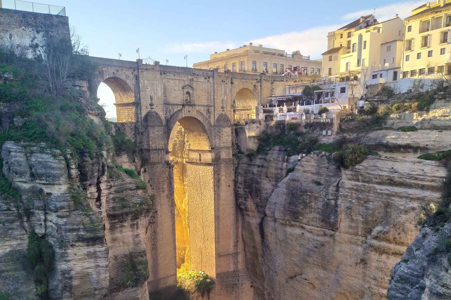 From Torremolinos: Ronda and Setenil de las Bodegas Day Trip