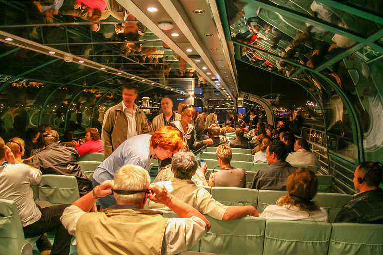 Budapest : 1 heure de croisière touristique en soirée avec boissonBudapest : 1 h de croisière en soirée et 1 boisson