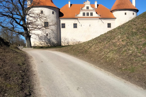 Van Riga: Heuvel van Kruisen, Bauska, Rundale-dagexcursie