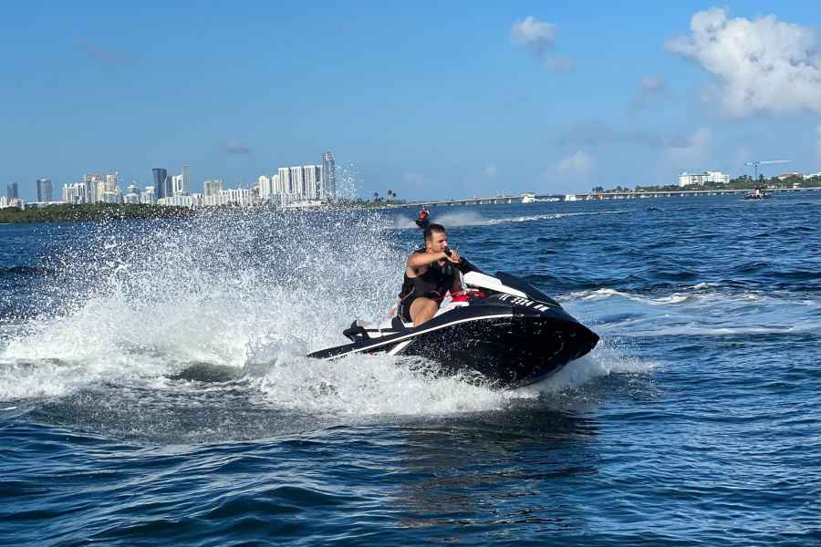 Miami: Biscayne Bay Jet Ski mieten und die Biscayne Bay erkunden