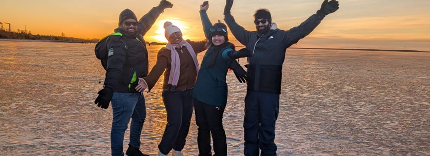 Oulu : randonnée sauvage à Hietasaari avec guide nature (toutes saisons)