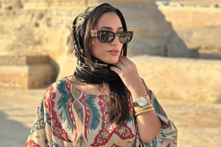 Pyramides, Sakkara et Memphis - Visite privée avec déjeunerVisite privée avec guide, transfert et déjeuner, à l&#039;exclusion des droits d&#039;entrée.