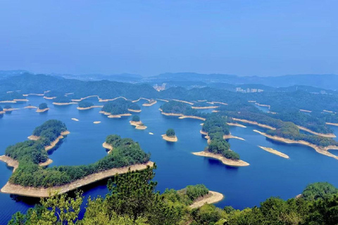 Huangshan: tour in barca sul lago Qiandao con passaggio in hotel