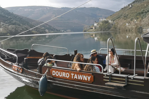 Au départ de Porto : 2 régions viticoles, bateau privé et déjeuner du chef