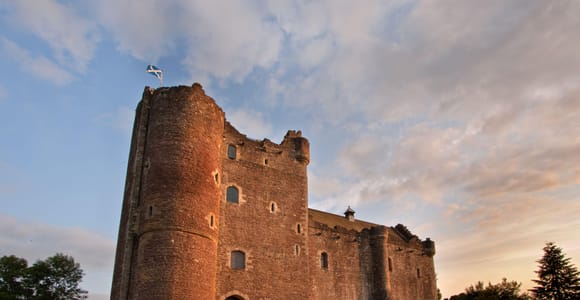 Von Edinburgh aus: Outlander, Paläste und Jakobiten Tagestour