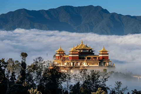 Kathmandu: Stupas, Monastery & Sound Healing Experience