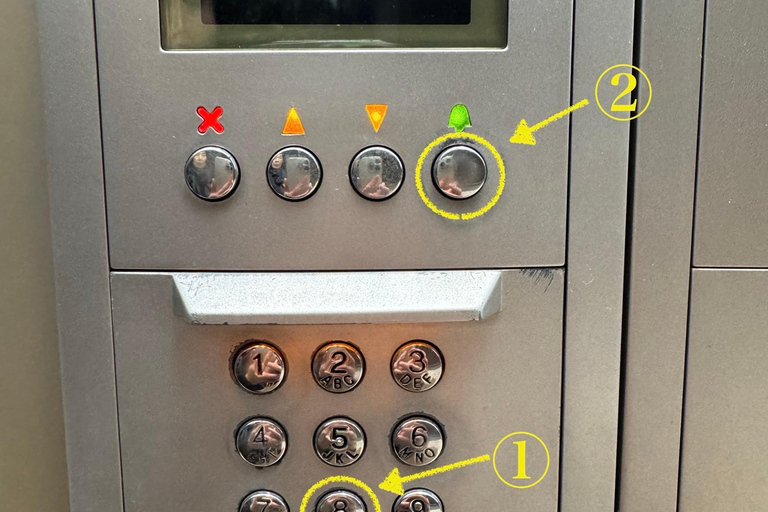 Tokyo: Scalp Care Treatment at a Head Spa