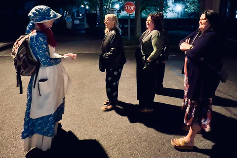 Charleston: Drunk History & Haunt Jaunt - Haunted Pub Crawl Charleston: Haunted Pub Crawl with 3 Stops