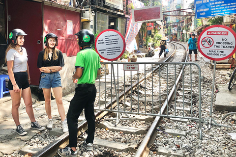 Aventure en scooter à Hanoi avec centre-ville et Battrang/Co loa