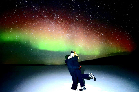 Levi: La magia dell&#039;aurora boreale - Osservazione delle stelle con il telescopioLevi: La magia dell&#039;aurora boreale – Osservare le stelle con il telescopio