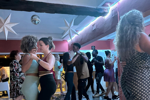 Sal: Prywatne zajęcia z kizomby - Santa Maria, Republika Zielonego PrzylądkaSal: Private Kizomba Class - Santa Maria, Cape Verde