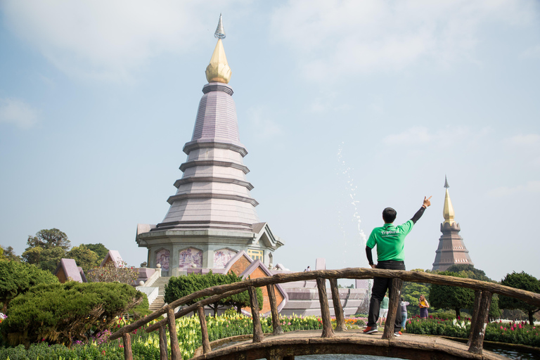 Chiang Mai: Doi Inthanon Tour & Pha Dok Siew Trail Trek Private Tour