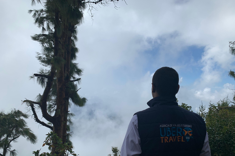 Entre Nubes - Sunrise at Cerro Kennedy, Pozo Azul, and Cacao Experience Between Clouds, Pozo Azul, and Cacao – Departure from the Minca Bridge