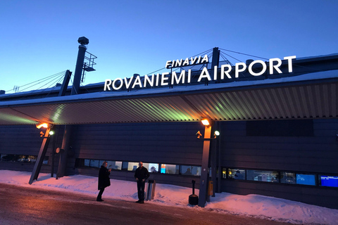 Rovaniemi: Airport Transfer by Private Van From Rovaniemi to Airport