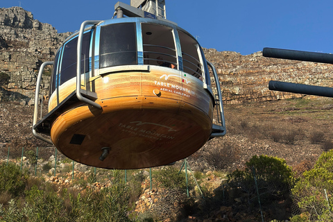 Cape Town: Table Mountain Cableway & City Tour with Pickup