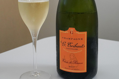 Reims Champagne Tour: Cathedral & Christmas Market Premium Minivan (1–7 PX)