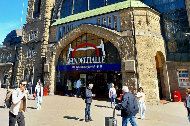 Hamburg: Guided Foodie Walking Tour with Tastings Hamburg Secret Food Tour