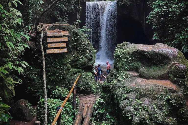 Bali: Secret Waterfalls, Temple & Jungle Swing-All Inclusive Ubud: Secret Waterfalls, Temple & Swing-Without Entrance fee