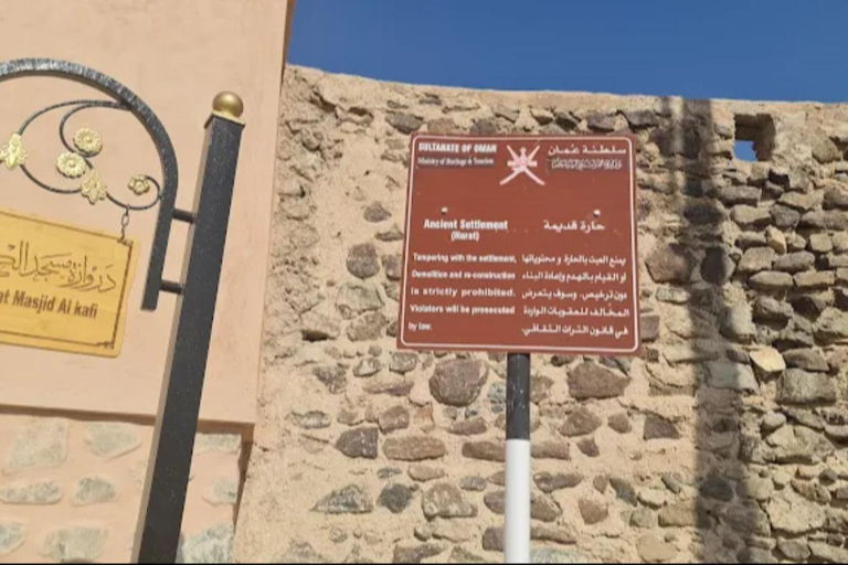 Muscat: Desert Overnight Camping, Wadi & Ibra Village & Souk