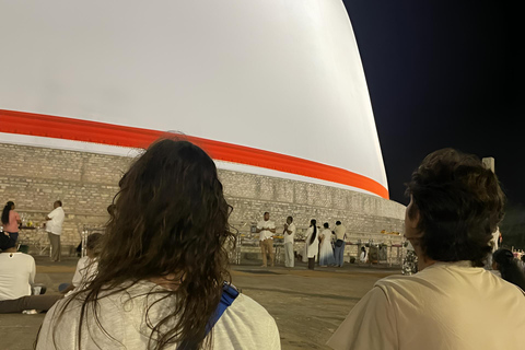 Anuradhapura: Guided Pvt Bike Tour with Lunch & Entry Ticket