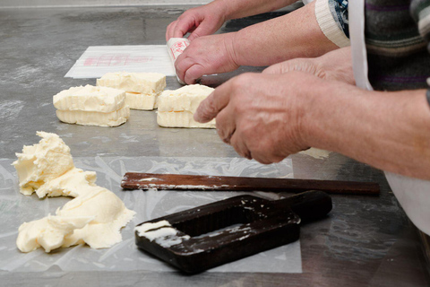 Vico Equense: Cheese-Making Class with Tasting