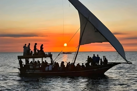 Zanzibar: Nungwi i Kendwa Sunset Dhow Cruise z transferemZanzibar: Nungwi i Kendwa Sunset Dhow Cruise.