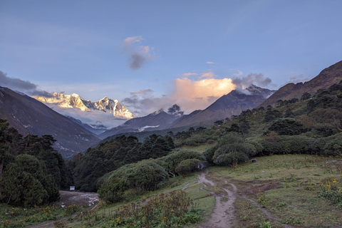 Kathmandu: 7-Day Everest Panorama Serenity Trek