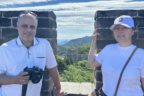 Pékin : Visite en bus du soir de la Grande Muraille de Mutianyu