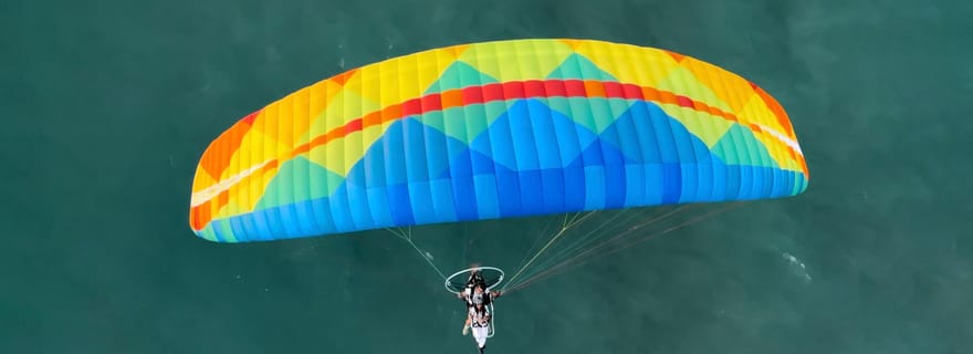 Paestum : vol en parapente tandem au-dessus des temples grecs