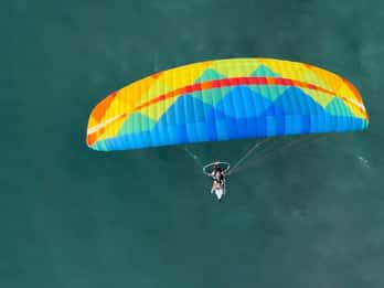 Paestum: volo in parapendio biposto sui templi greci
